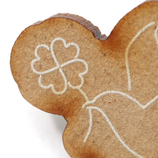 木製ピンバッジ