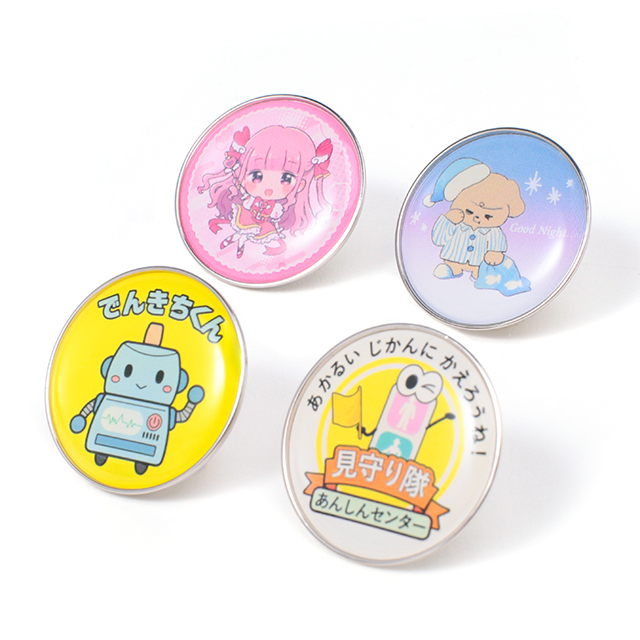 キャラクターピンバッジ
